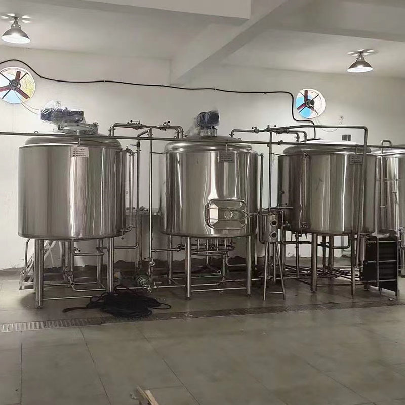 眉山精酿啤酒设备厂—如何延长精酿啤酒设备的使用寿命